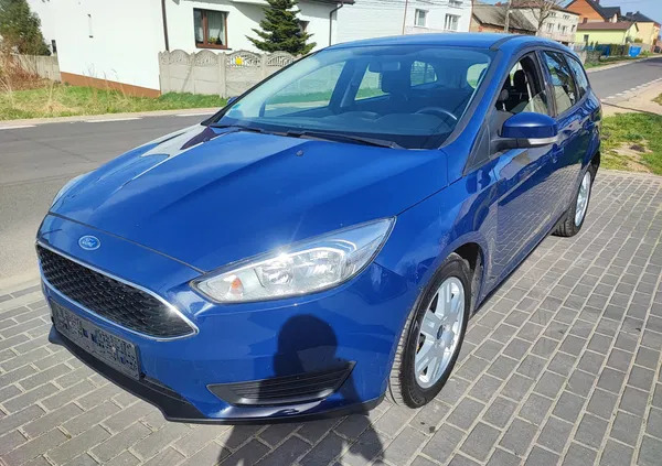 ford śląskie Ford Focus cena 25900 przebieg: 123000, rok produkcji 2015 z Tarnobrzeg